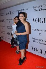 at Vogue_s 5th Anniversary bash in Trident, Mumbai on 22nd Sept 2012 (162).JPG